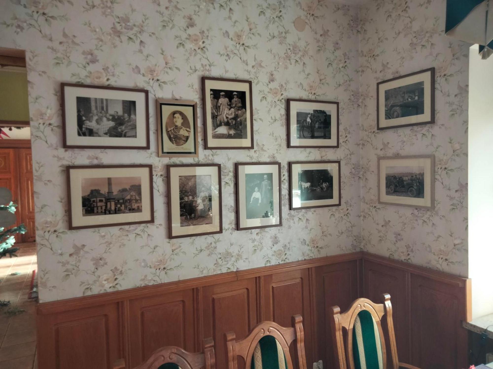 Dworek pod Herbem Gadkowice Bagian luar foto